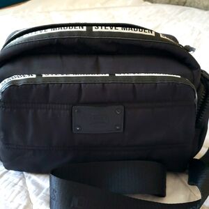 Steve Madden crossbody